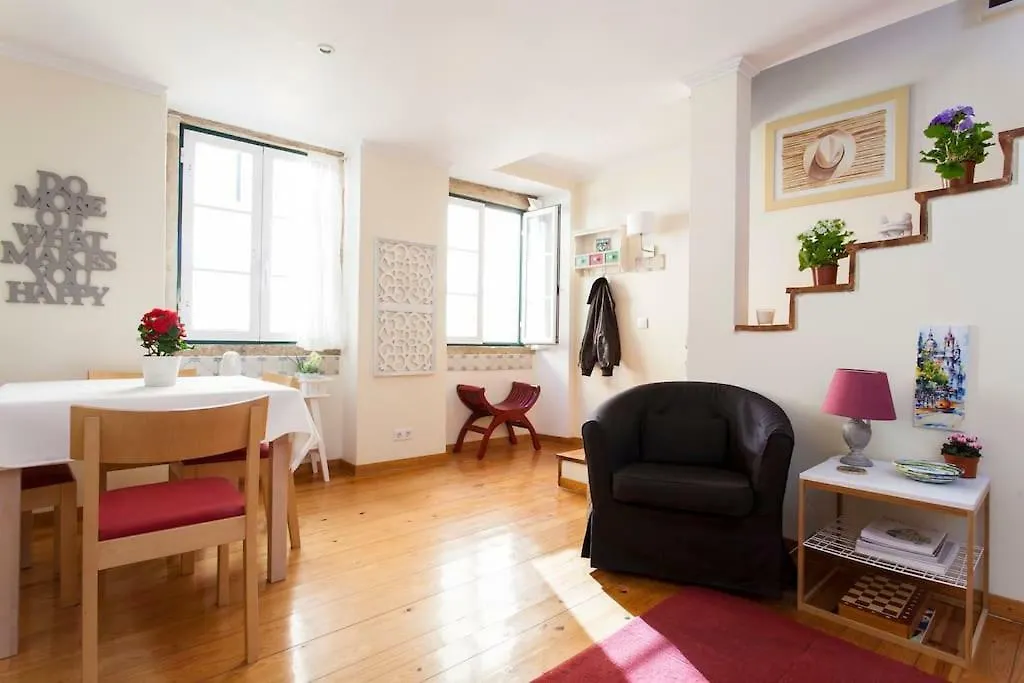 My Fair Lisbon - Santos Duplex Apartment